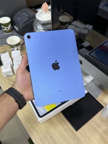 tab 3: IPad 10 / 64GB / 2022 / Blue Teze kimidir demek olar. 2 ay evvel