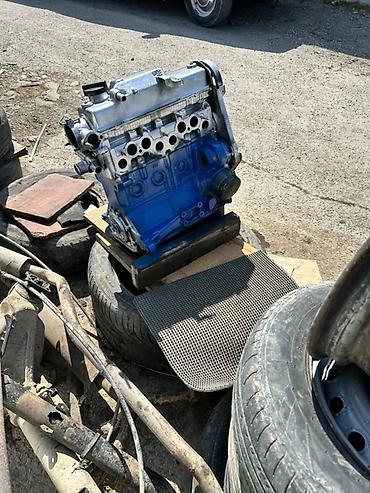Sbor motorlar və silindr başlıqları: VAZ 2101-2107 üçün 1.3–1.6 L karbüratorlu sıra-4 benzin mühərriki — 5