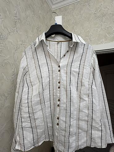 Рубашки и блузы: Qadın köynəyi - Model: Uzunqol, düyməli, yaxalıqlı - Rəng/naxış: Ağ — 1