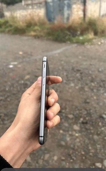 iphone adapter usb: IPhone 8, 64 GB, Qara, Barmaq izi — 5