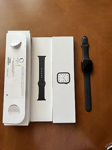 Apple Watch: Продаю Apple watch 7 45mm, в хорошем состоянии есть царапины, полный — 1