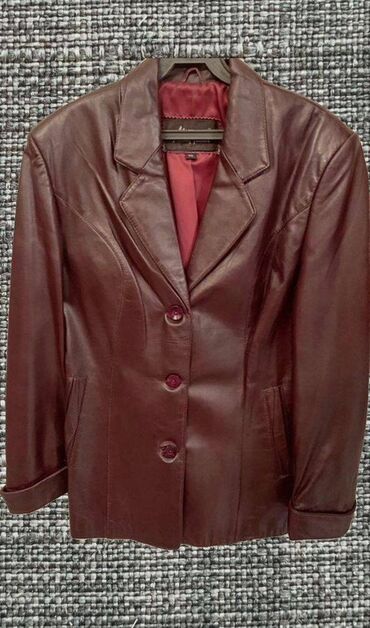 кожанный пиджак: Акет (пиджак) кожаный, цвет бордо б/у MANNIER, размер 50-52. На