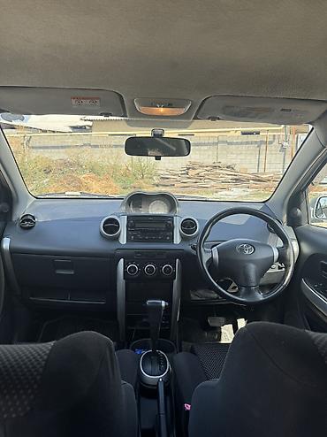 voxy noah: Toyota Ist: 2004 г., 1.5 л, Автомат, Бензин, Хэтчбэк — 3