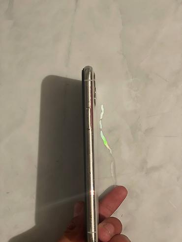 iphone cs max: IPhone 11 Pro, цвет Silver (серебристый) - Дисплей 5.8" Super Retina — 6