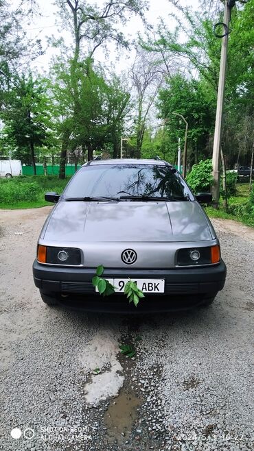 бак пасат: Volkswagen Passat: 1990 г., 1.8 л, Механика, Бензин, Универсал