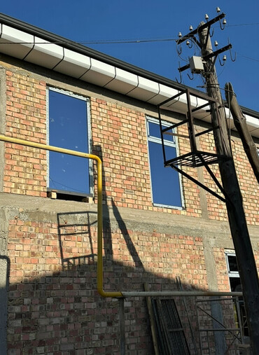 окна двери витражи: Буюртмага металл жана пластик терезелер, Стандарттык, Акы төлөнүүчү орнотуу