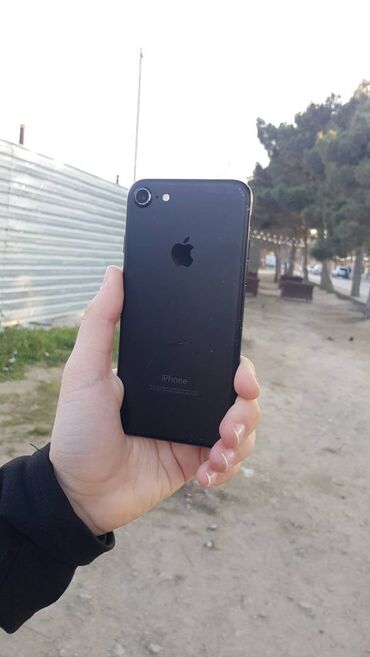 iphone 7 pilus: IPhone 7, 32 ГБ, Black Titanium, Отпечаток пальца