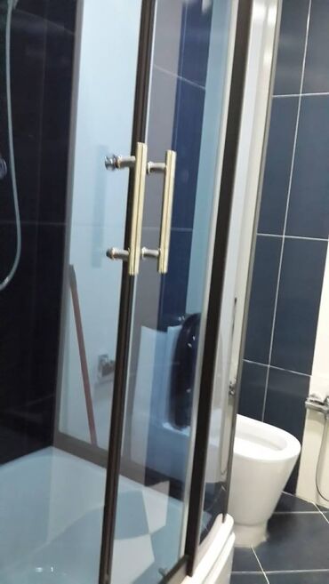 Uzunmüddətli kirayə mənzillər: Elimlər icəri şəhər metrosunun yaxınlığında Nərimanov heykəlinə yaxın — 11