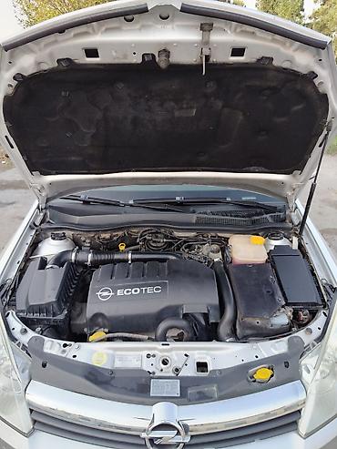 kia ceed 2010: Opel Astra: 1.3 l | 2006 il 306000 km Universal — 7