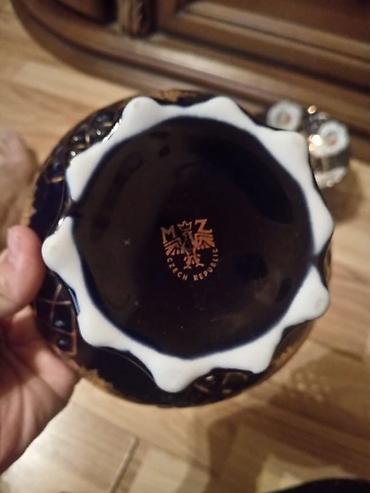 neoterm pitiminutka: 21 sm diametr.qiymet birine aiddir.CEXIYA istehsali.6 madonna — 3