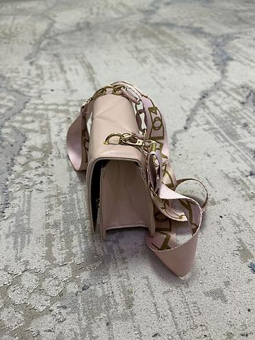 Классические сумки: ПРОДАЮТСЯ СУМКИ ОТ 299 сом 1) Jacquemus, белая: - Компактная — 10