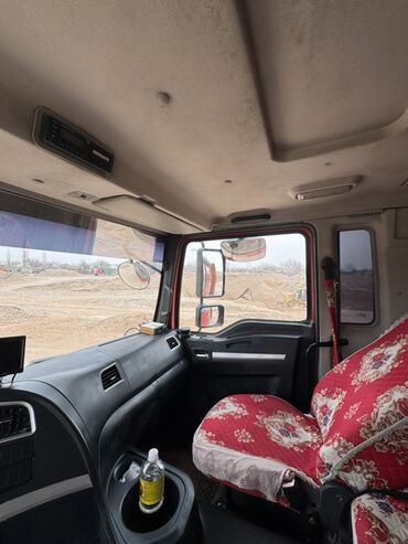 Грузовики: Грузовик — 8