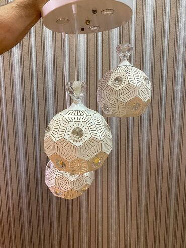 cılcıraq: Çılçıraq, 3 lampa, Metal