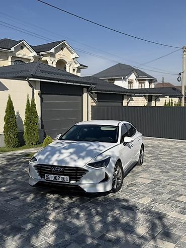 Hyundai Sonata: 2021 г., 2 л, Автомат, Газ, Седан