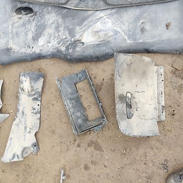 Панели, обшивки: Центральная консоль GMC 2003 г., Б/у, Оригинал, США — 28