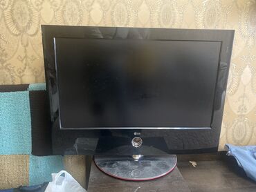 телевизора lg: Продаю телевизор LG.подключается к санарипу и интернету.состояния