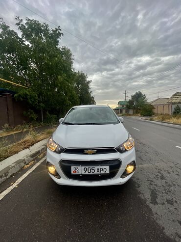 купить материал для перетяжки салона: Chevrolet Spark: 2018 г., 1 л, Вариатор, Бензин, Хэтчбэк