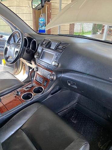 Toyota: Toyota Highlander: 2011 г., 3.5 л, Автомат, Бензин, Внедорожник at lalafo.kg — 14 Toyota: Toyota Highlander: 2011 г., 3.5 л, Автомат, Бензин, Внедорожник — 14
