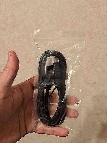 arcelik televizor: Təzə, istifadə olunmamış 1 metr HDMI-HDMI kabellər satılır. Televizor — 2