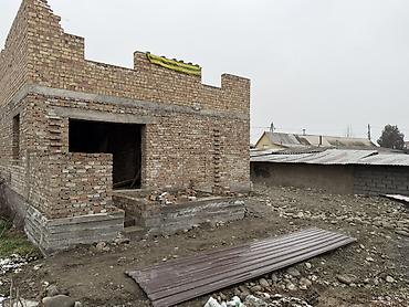 Строительный кирпич: Продаётся кирпичный недострой на участке. - Материал стен: полнотелый — 6