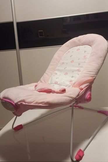 jysk krevetac za bebe: Bоја - Roze, Upotrebljenо