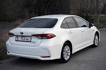 corola: Toyota Corolla: 2021 г., Вариатор, Гибрид, Седан — 2