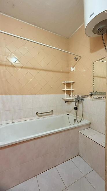 Продажа квартир: 2 комнаты, 52 м², 105 серия, 3 этаж, Старый ремонт — 12