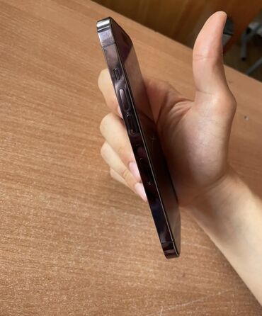 купить макбук эйр бу: IPhone 14 Pro, Б/у, 128 ГБ, Deep Purple, Защитное стекло, 83 %