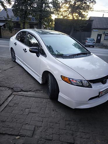 бриджстоун: Honda Civic: 2007 г., 1.4 л, Вариатор, Седан — 1