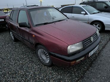 б у прод: Volkswagen Vento: 1994 г., 1.8 л, Механика, Бензин, Седан