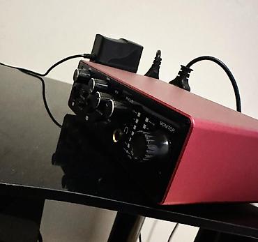 moni̇tor: USB Audio Interface – 2 giriş / 2 çıxış, qırmızı metal korpus — 2