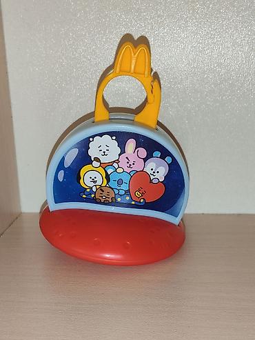 toy sacları: McDonald's BT21 Bts fiquru — 1