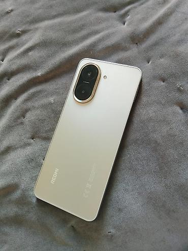 Redmi, Redmi 5A, Б/у, 128 ГБ, цвет - Серебристый at lalafo.kg Redmi, Redmi 5A, Б/у, 128 ГБ, цвет - Серебристый