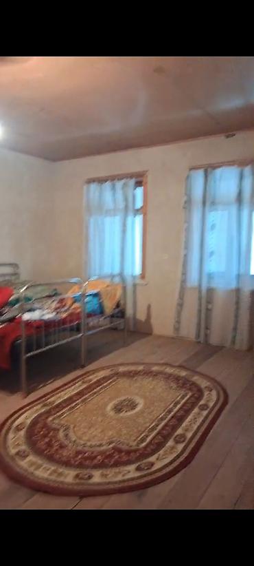 kiraye ev zabrat 1: Tovuzun Qovlar qəs Mədinə şadlıq evinin arxa küçəsində mərkəzə yaxın — 10