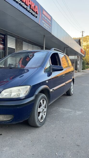 продаю авто: Opel Zafira: 2002 г., 2.2 л, Механика, Дизель, Универсал