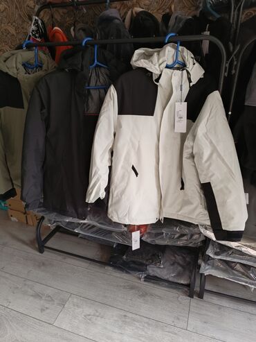 Куртки: Ликвидация товара последние размеры! УСПЕЙТЕ забрать ваш размер,куртка at lalafo.kg — 9 Куртки: Ликвидация товара последние размеры! УСПЕЙТЕ забрать ваш размер,куртка — 9