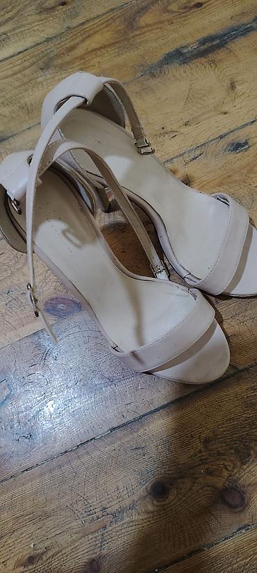 sendel: ZARA sandal – açıq burunlu, zərif minimal dizayn. - Rəng: açıq — 2