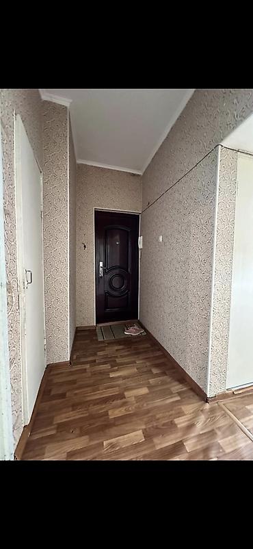 очен срочно: 3 комнаты, 65 м², 105 серия, 5 этаж, Старый ремонт — 3