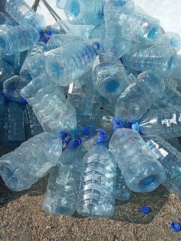Помощь Баткену - Кыргызстан: Продаю 10 литровые бутылки оптом по 20 сом