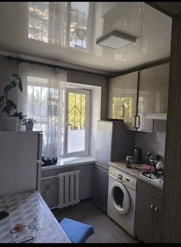 продаю дом медерова карло маркса: 2 комнаты, 42 м², Хрущевка, 2 этаж