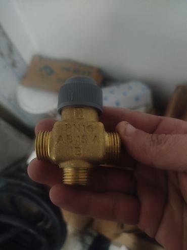 metal stol: Kombi üçün kollektorlara elektron daccik .trap 250 AZN .moydadr — 9