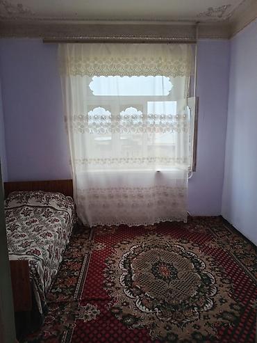 merkezde evler: 3 otaqli ev kiraye verilir Yeni Gence 3 ve 1 nomreli avtobuz — 9