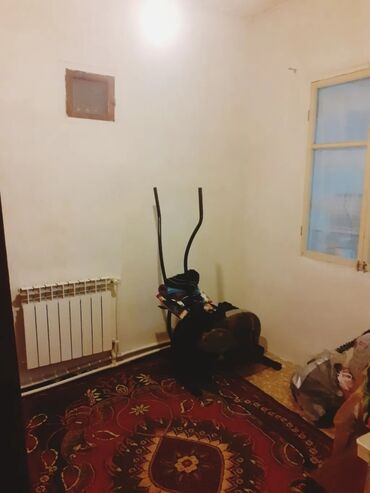 Həyət evləri və villaların satışı: Hövsan qəs. 4 otaqlı, 65 kv. m, Kredit yoxdur, Orta təmir — 12