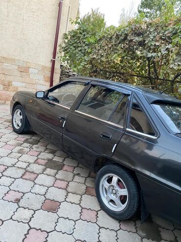 капот нексия 2: Daewoo Nexia: 2009 г., Механика, Седан