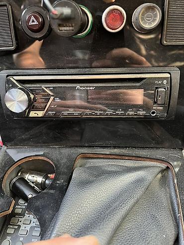Pioneer avtomobil maqnitolası – DEH-S040 bt seriyası (ekranda