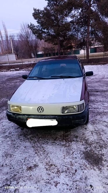 Volkswagen: Volkswagen Passat: 1991 г., 1.8 л, Механика, Бензин, Седан