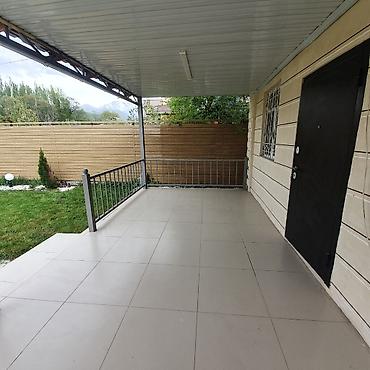 Продажа дач: Продается уютная дача в селе Арашан. Участок 5 соток, с выходом прямо — 13