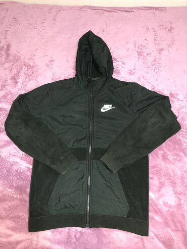 плюшевая куртка nike оригинал: Куртка S (EU 36), цвет - Зеленый