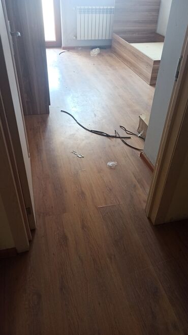 Laminat: Laminat, Sinif - 31, 8 mm, Ödənişli çatdırılma, Pulsuz quraşdırma, Zəmanətsiz, Kredit yoxdur