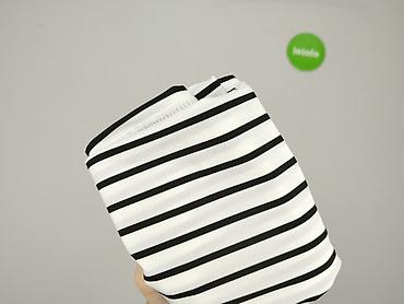 t shirty vector: T-shirt damski, rozmiar S — 4